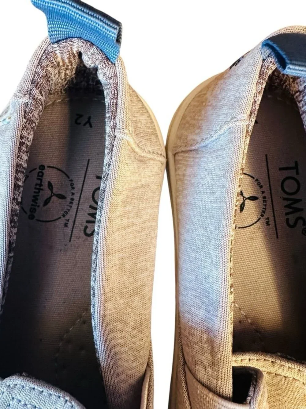 Toms Youth Earthwise Recyclable Canvas Gray Shoes - Youth Size 2 Grey